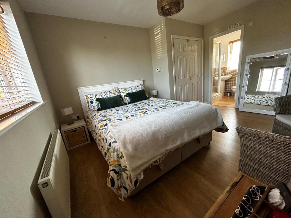 Flavian House Bed and Breakfast Chichester Exteriör bild
