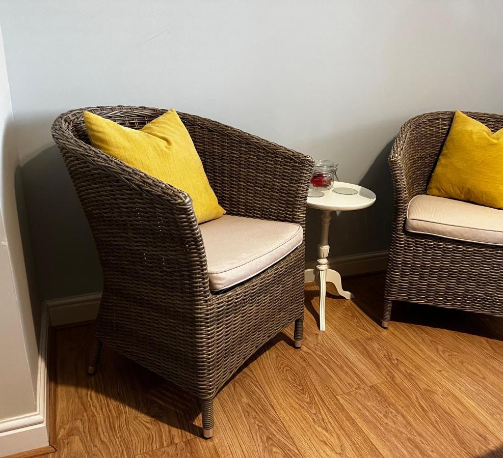 Flavian House Bed and Breakfast Chichester Exteriör bild